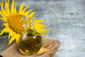 Buyer : Liquid Sunflower Oil buyer from Iran Is looking for Liquid Sunflower Oil suppliers. Destination : Iran and UAE. Minimum quantity : 30,000 tons in a 1L bottle. Contact :+251904944444 | +251901158203 | WhatsApp Email: md@tradethiopia.com