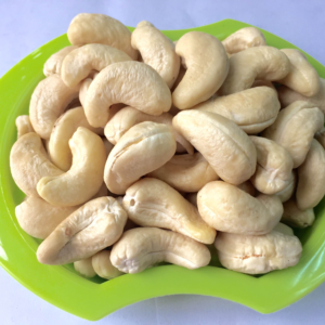 Buyer: raw Cashew Nuts buyer from India is looking for Nigerian raw Cashew Nuts suppliers. Quantity: 20000MT. Destination : Vishakhapatnam port , India. Contact : +251904944444 | +251967732748 | WhatsApp | Email : md@tradethiopia.com