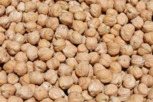 Buyer: Kabuli Chickpeas.<br>Size: 5 – 7 mm.<br>Quantity: 190Ton.<br>Destination: Dubai, Jebel Ali port.<br>Contact :+971564879773|  WhatsApp.<br>